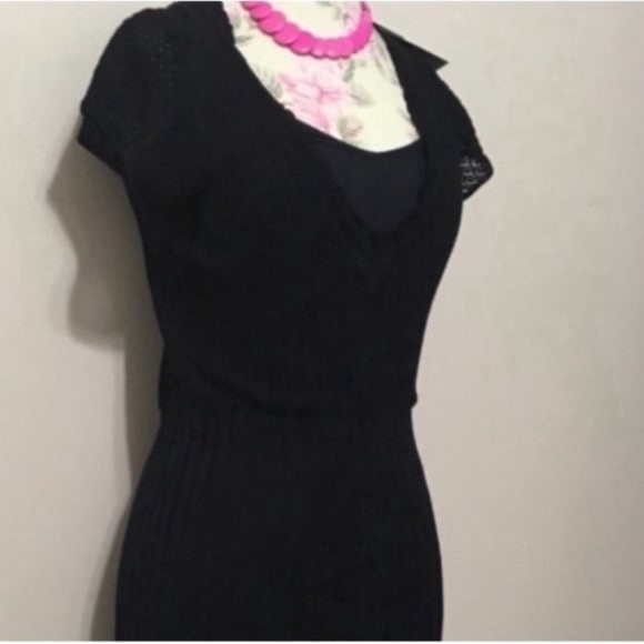 🔴 Offers Please! BCBGmaxAzria Black Pleated Ruffle Black Dress! 🔥 - Picture 1 of 12